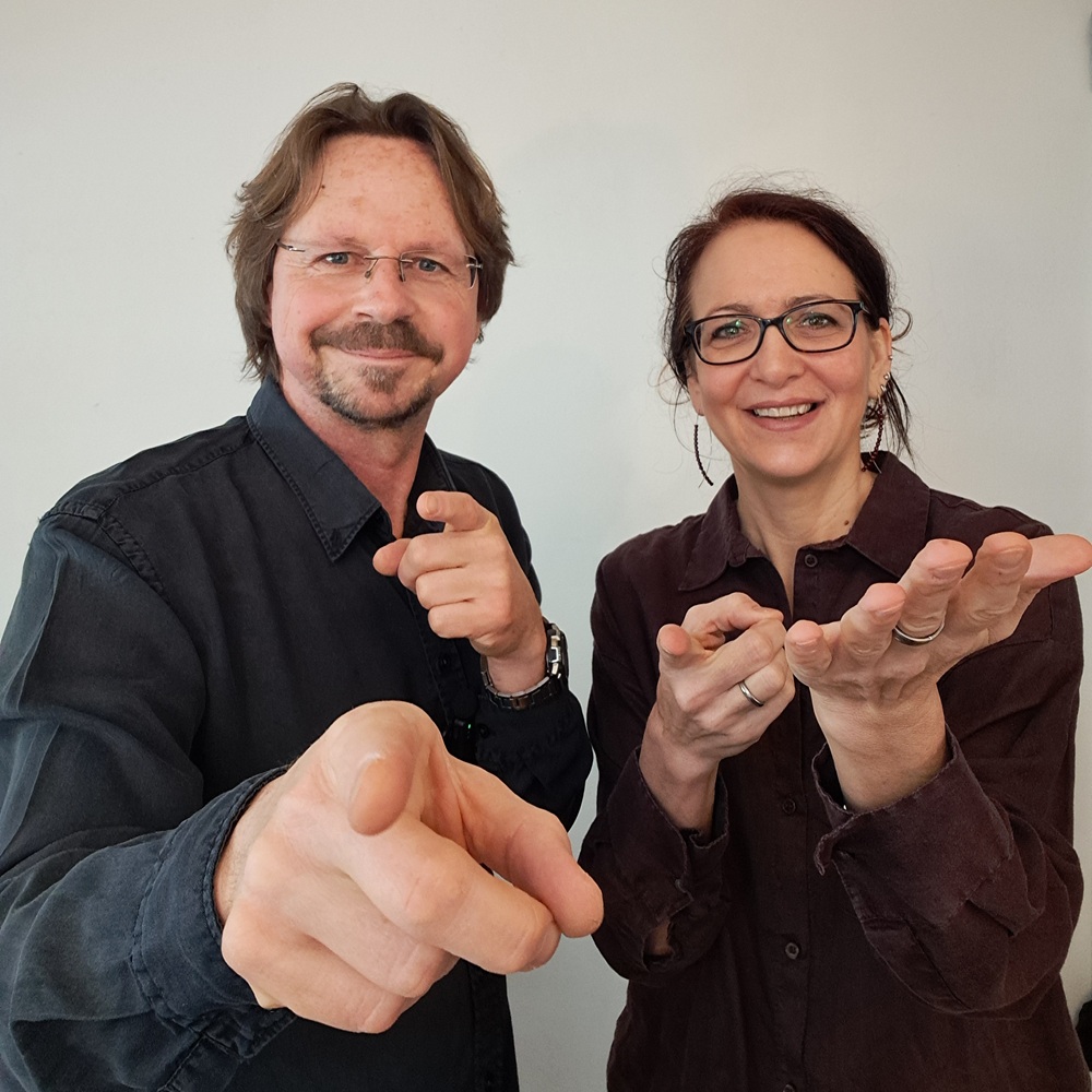 Hände bei einer Präsentation: vom Störfaktor zum Werkzeug